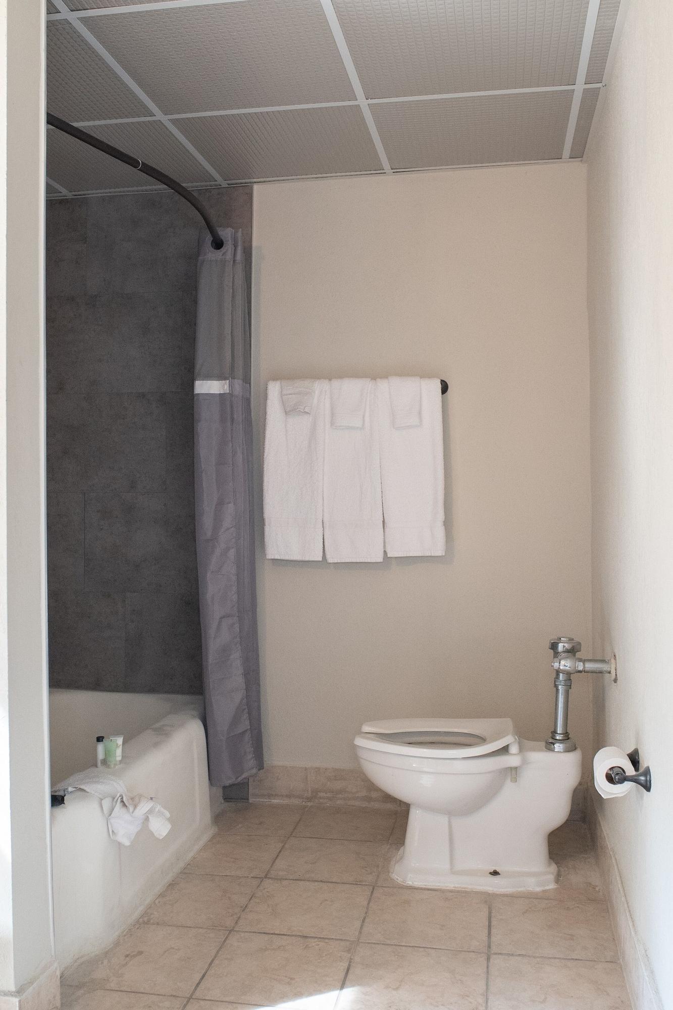 Americas Best Value Inn דירבורן מראה חיצוני תמונה