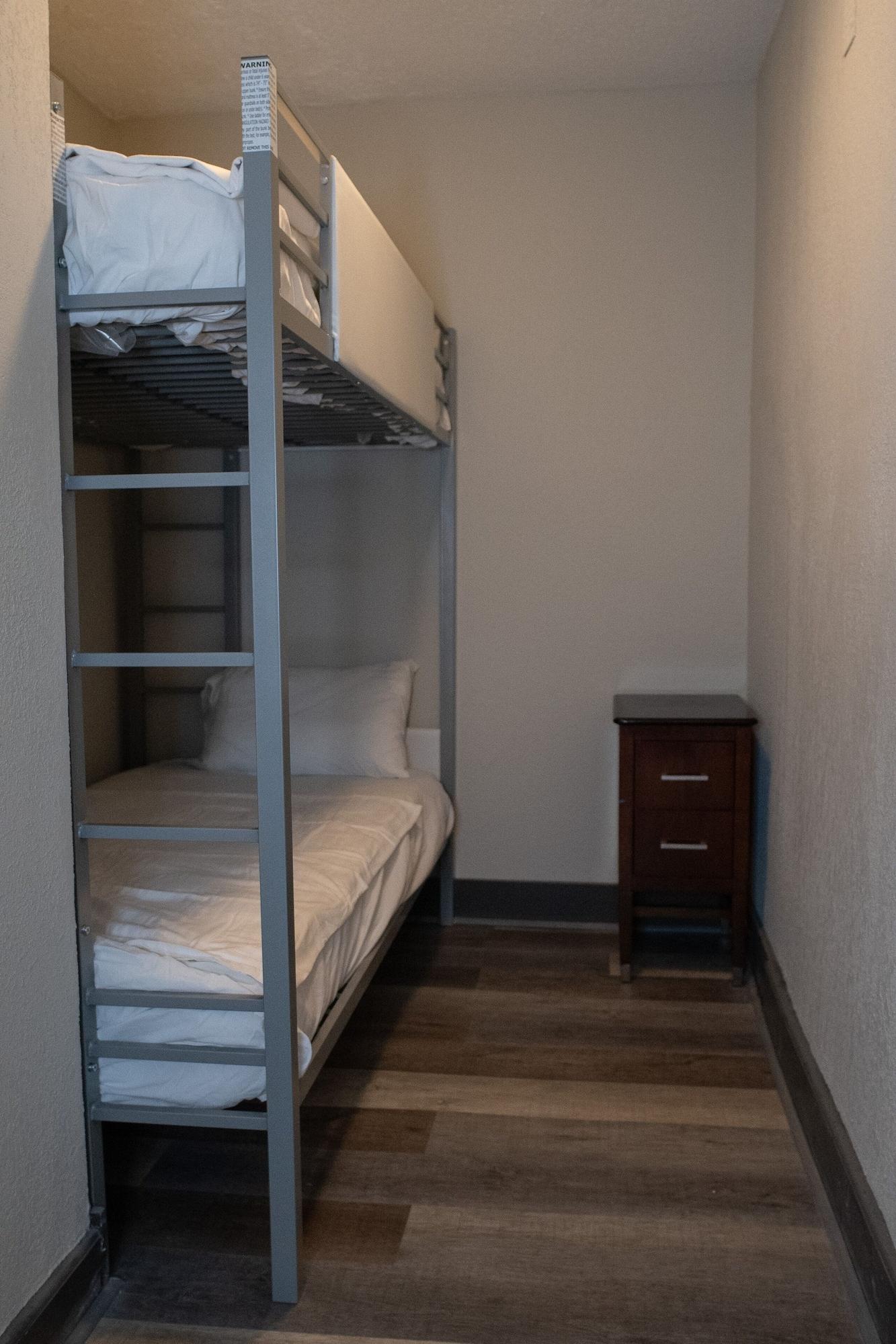 Americas Best Value Inn דירבורן מראה חיצוני תמונה