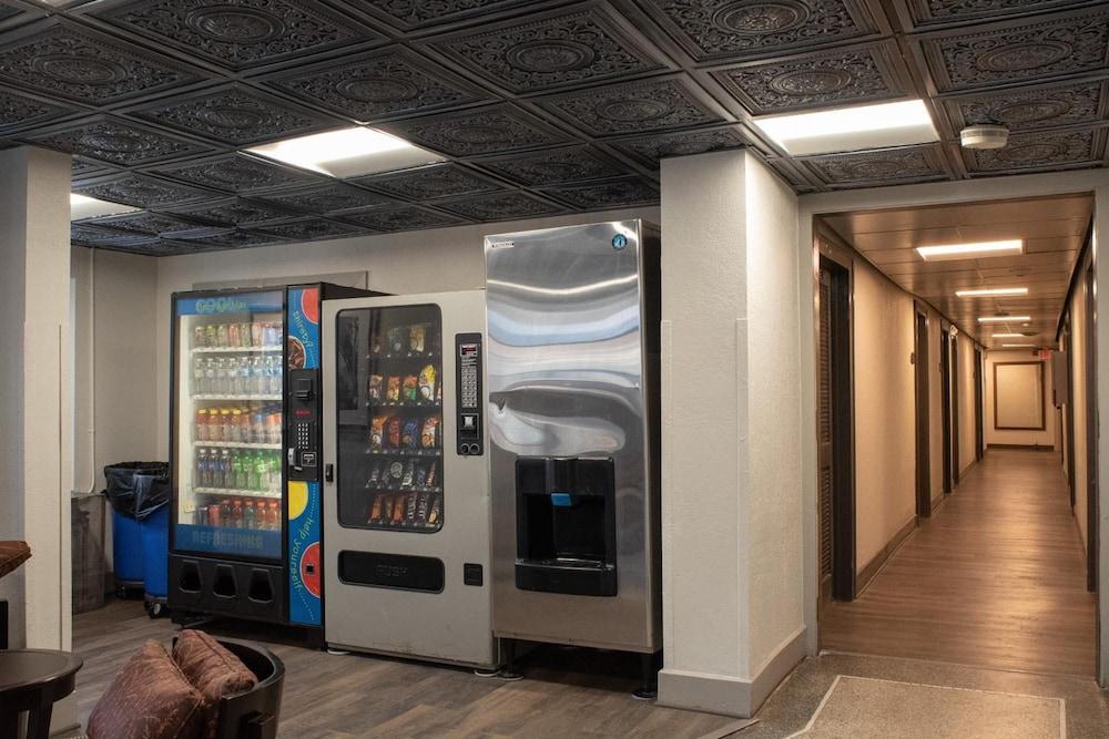 Americas Best Value Inn דירבורן מראה חיצוני תמונה