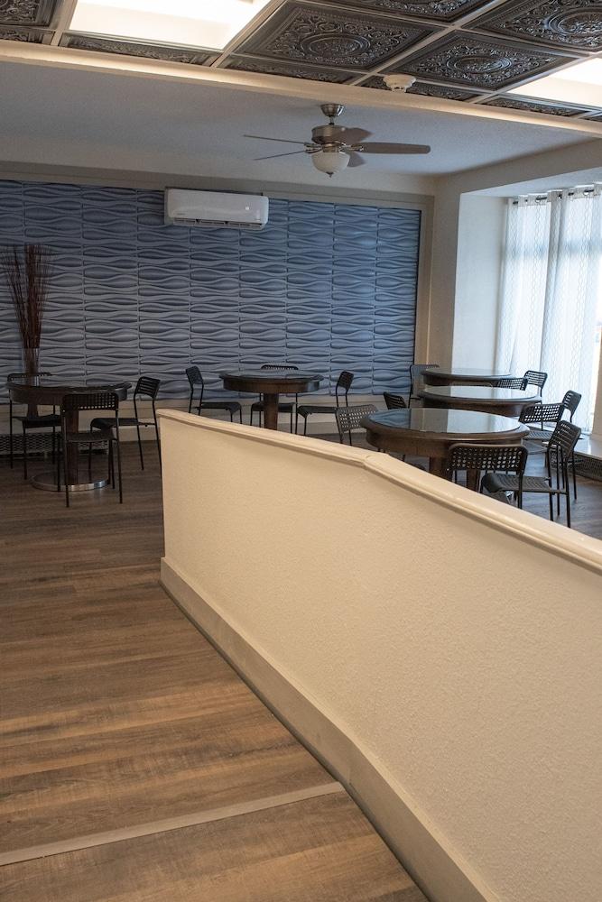 Americas Best Value Inn דירבורן מראה חיצוני תמונה