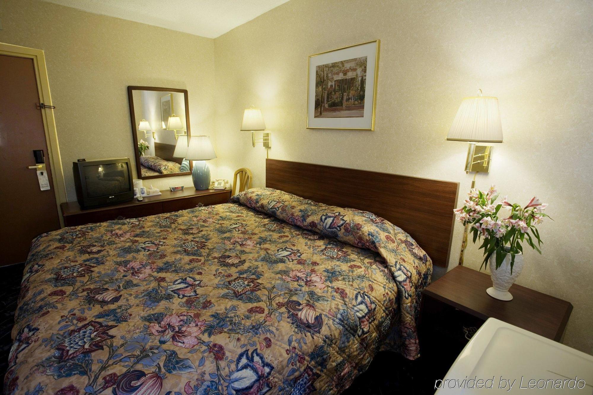 Americas Best Value Inn דירבורן חדר תמונה